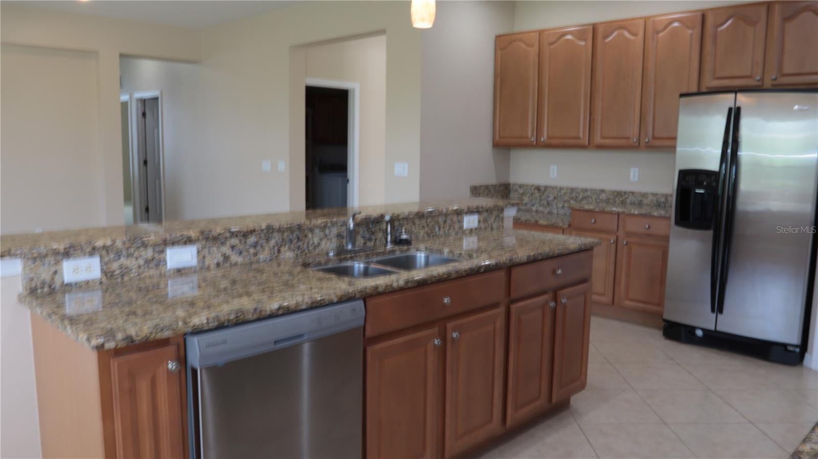 2552 Hobblebrush Dr Property Photo 6