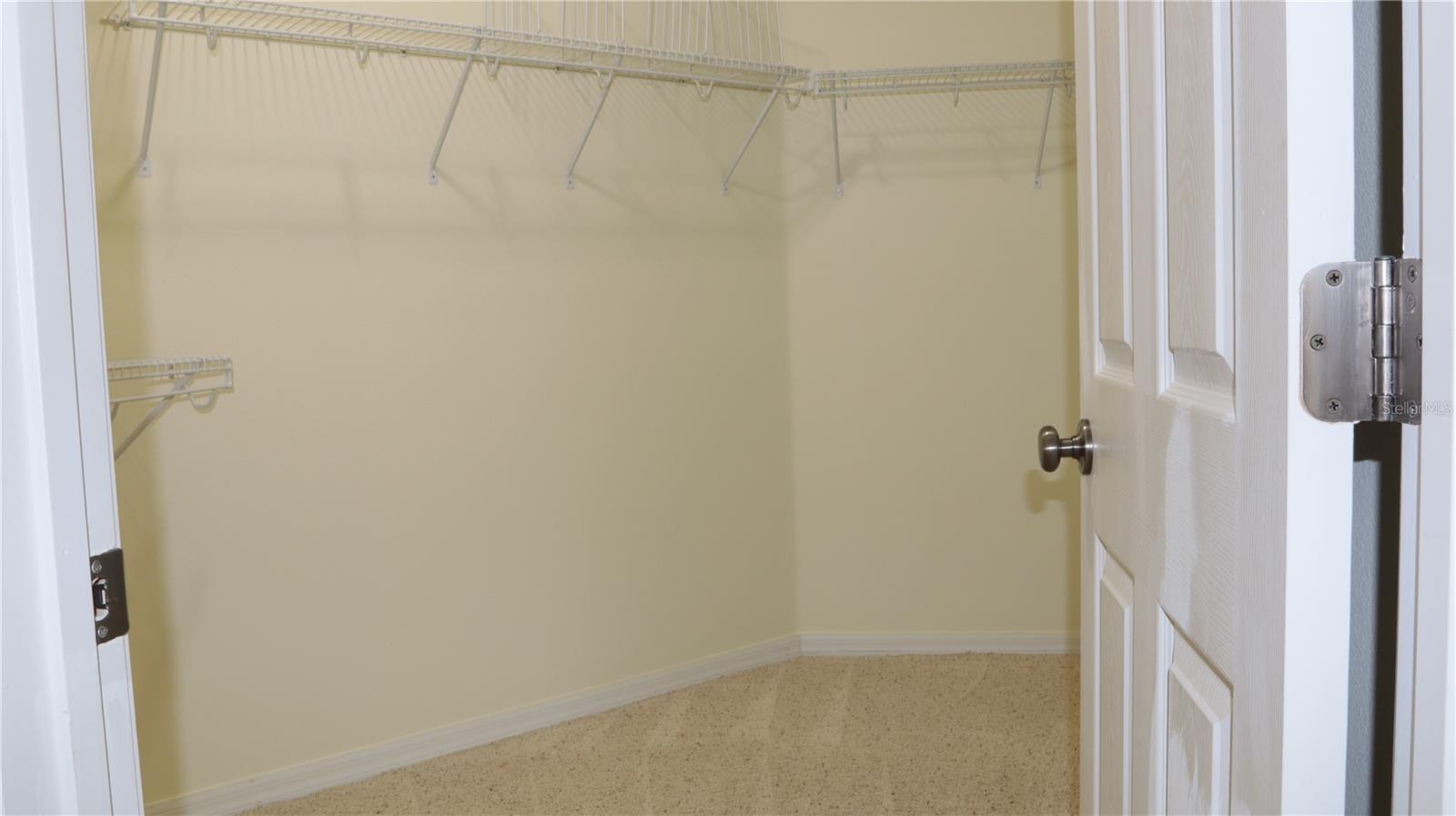 2552 Hobblebrush Dr Property Photo 11
