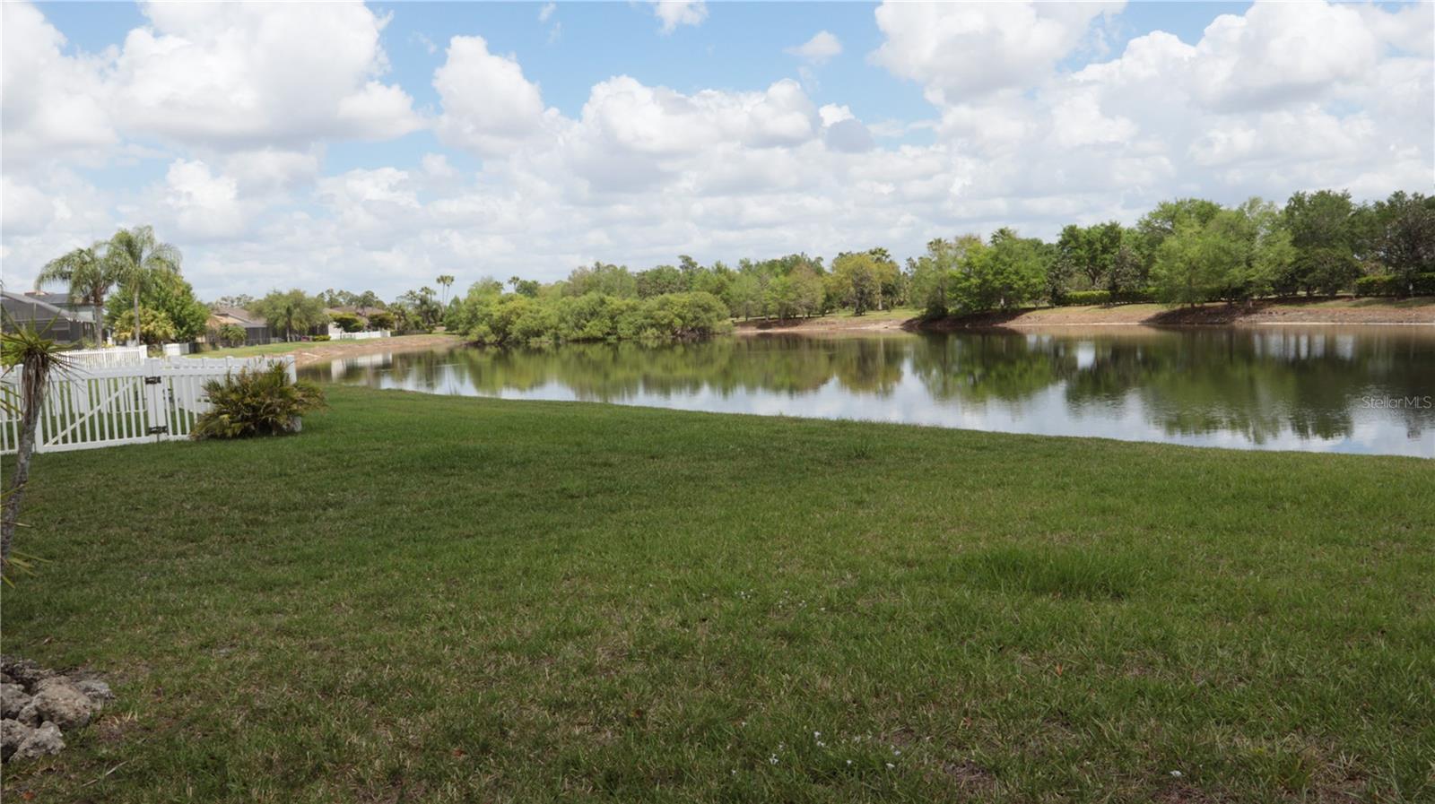 2552 Hobblebrush Dr Property Photo 23
