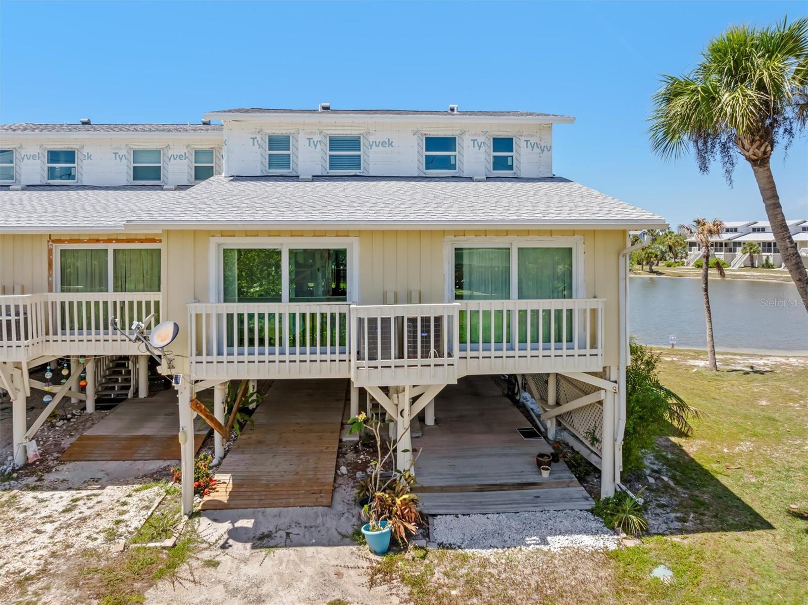 9400 LITTLE GASPARILLA IS #G9 Property Photo 1