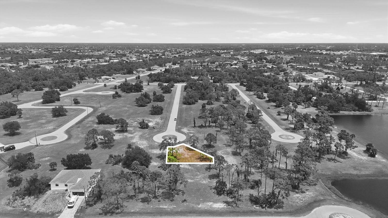 1 Topside Rd Property Photo 3