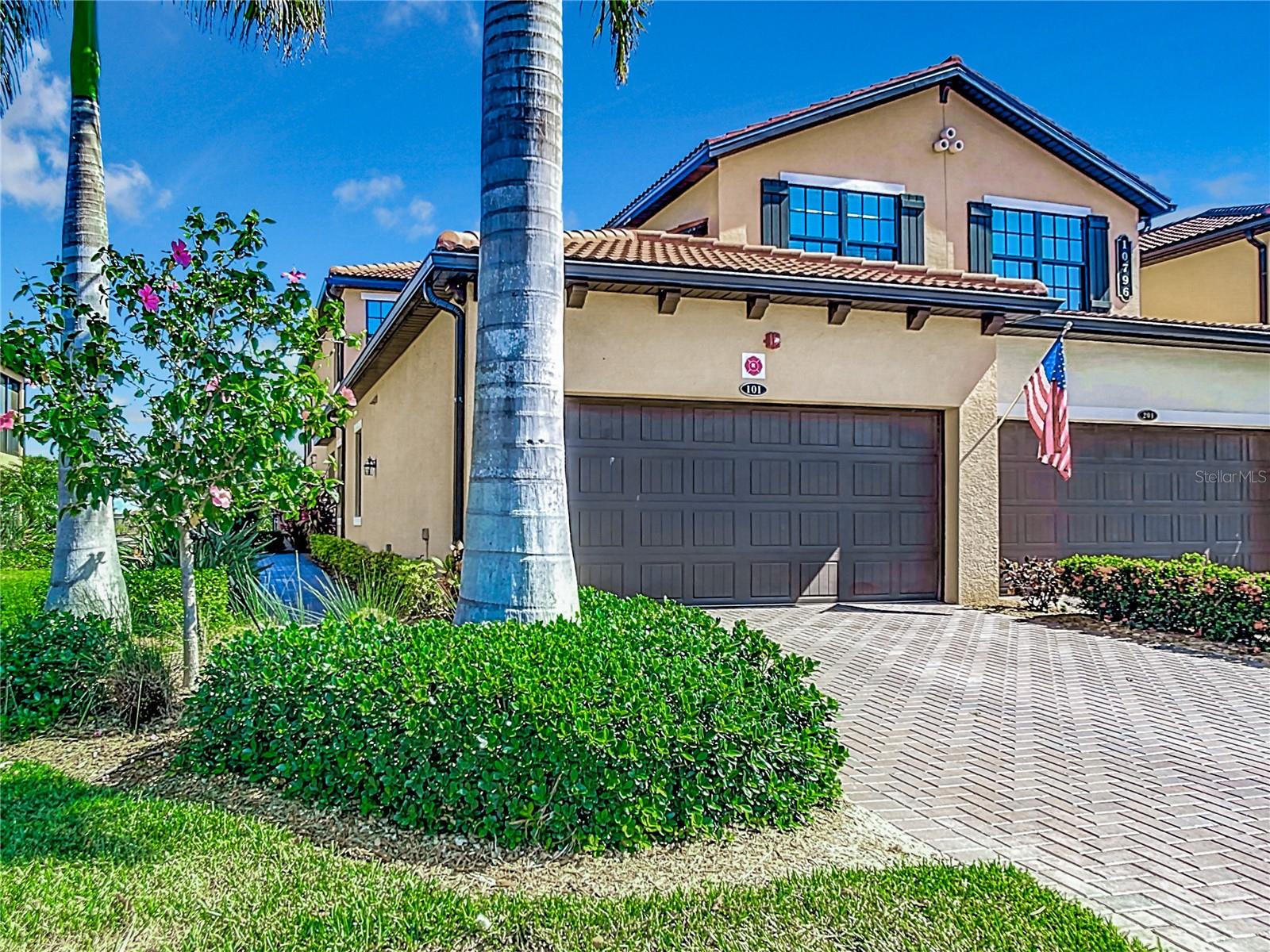 10796 Tarflower Dr #101 Property Photo 1
