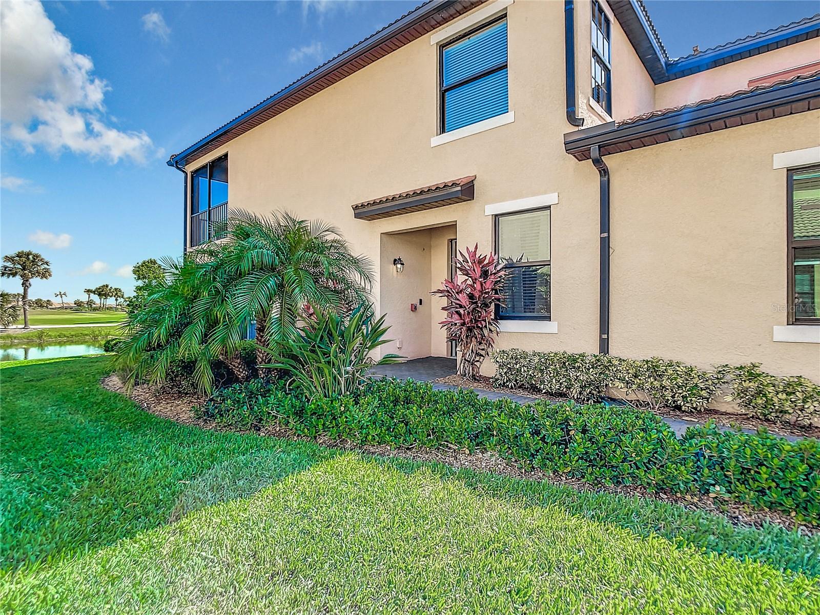 10796 Tarflower Dr #101 Property Photo 8