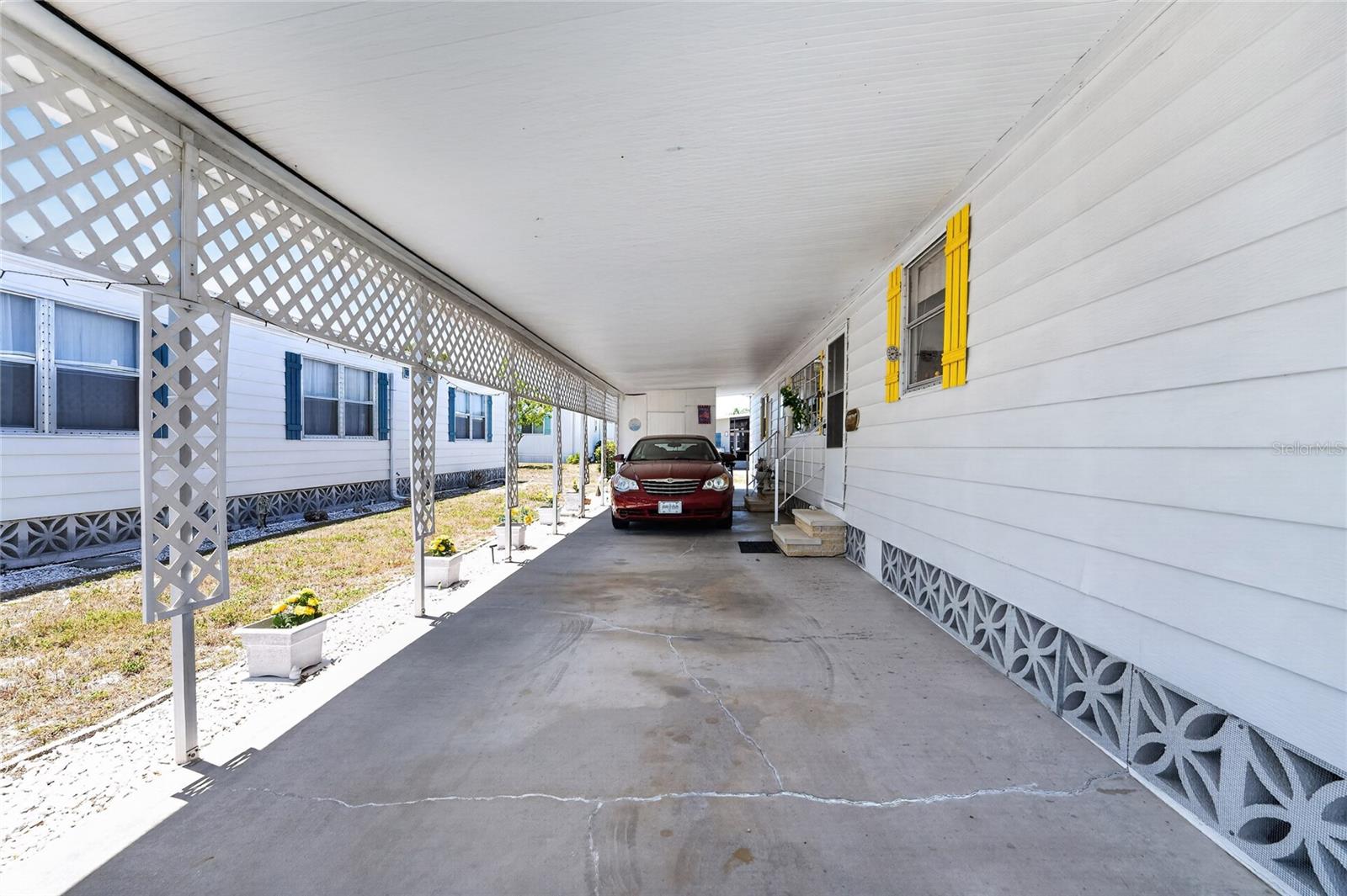 17 N Flora Vista St Property Photo 31