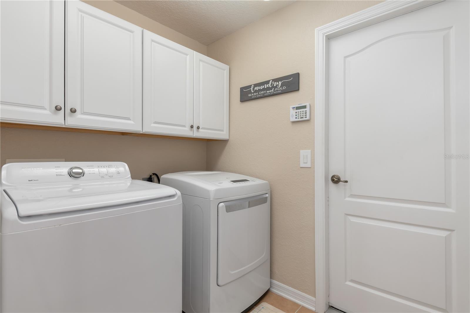 8251 Arlewood Cir Property Photo 33