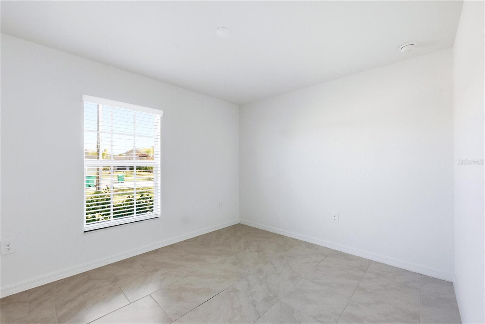 113 Lilyan Ct Property Photo 24