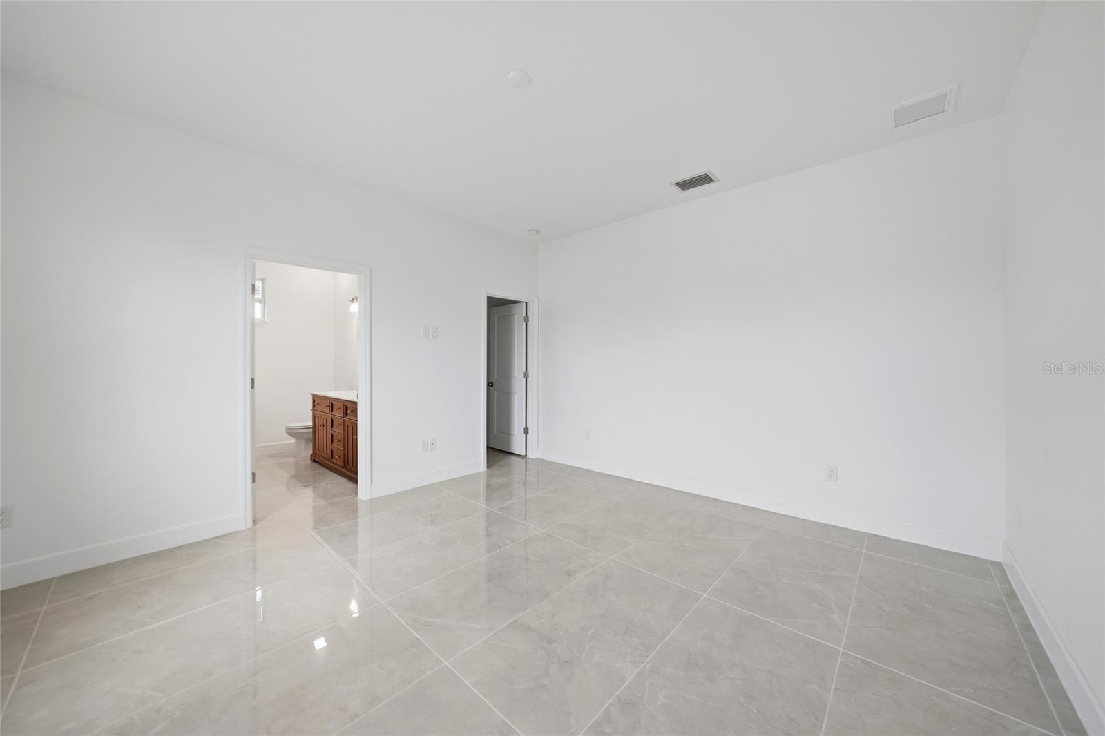 14191 Onslow Ln Property Photo 17