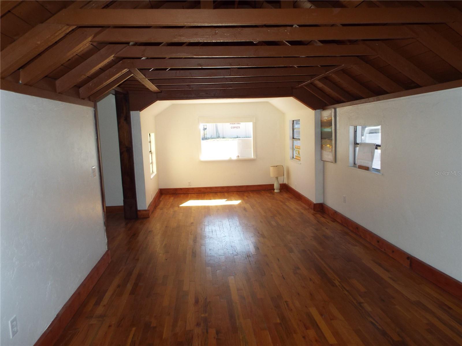 150 E Bay Heights Rd Property Photo 8