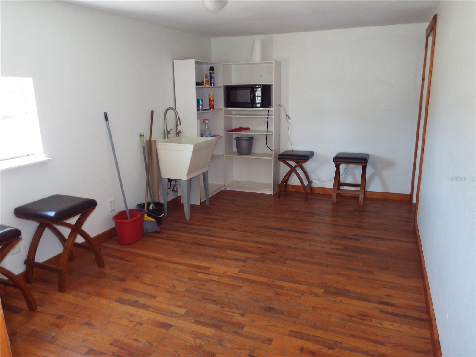 150 E Bay Heights Rd Property Photo 11