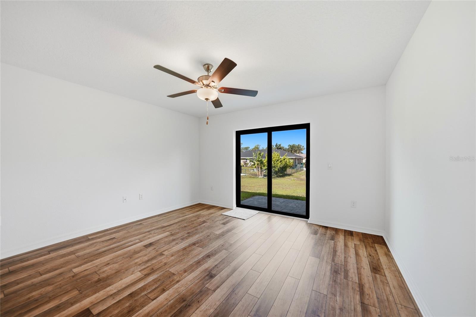 5373 Ulysses St Property Photo 5