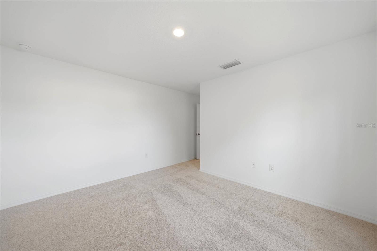 5373 Ulysses St Property Photo 17