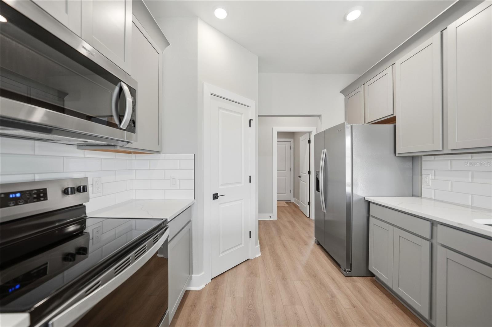 5104 Munhall St Property Photo 15
