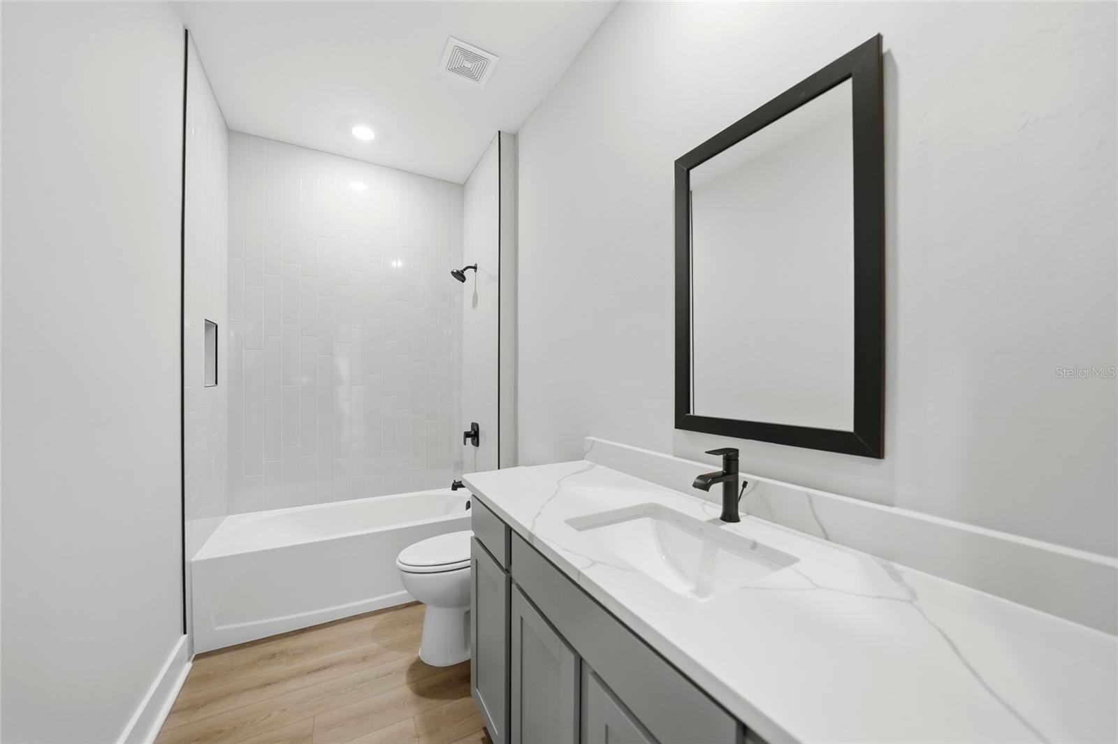 5104 Munhall St Property Photo 31
