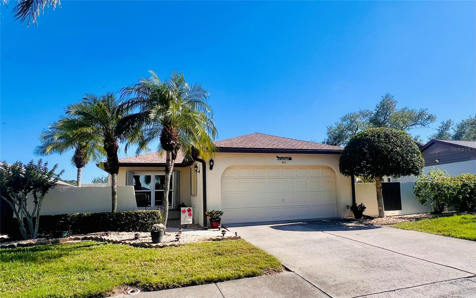 D6147354 Property Photo 1
