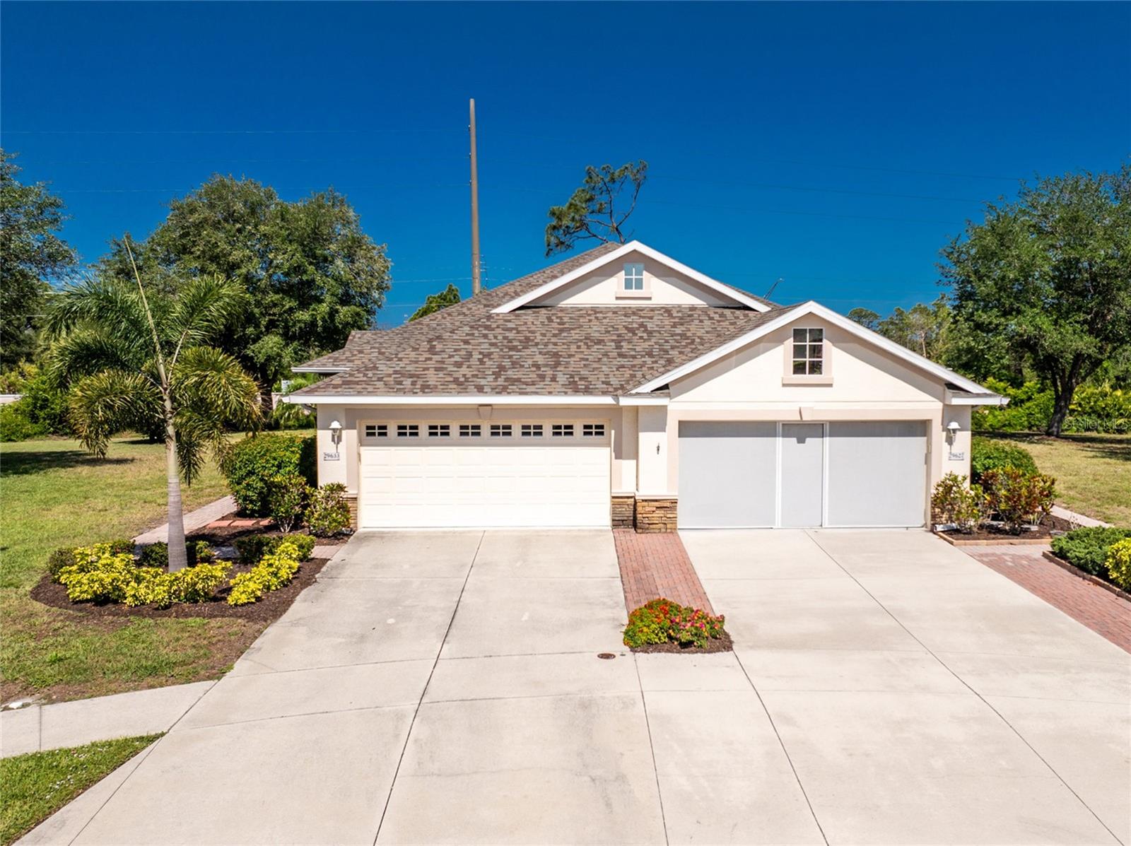 29633 NIAGARA CT Property Photo 1
