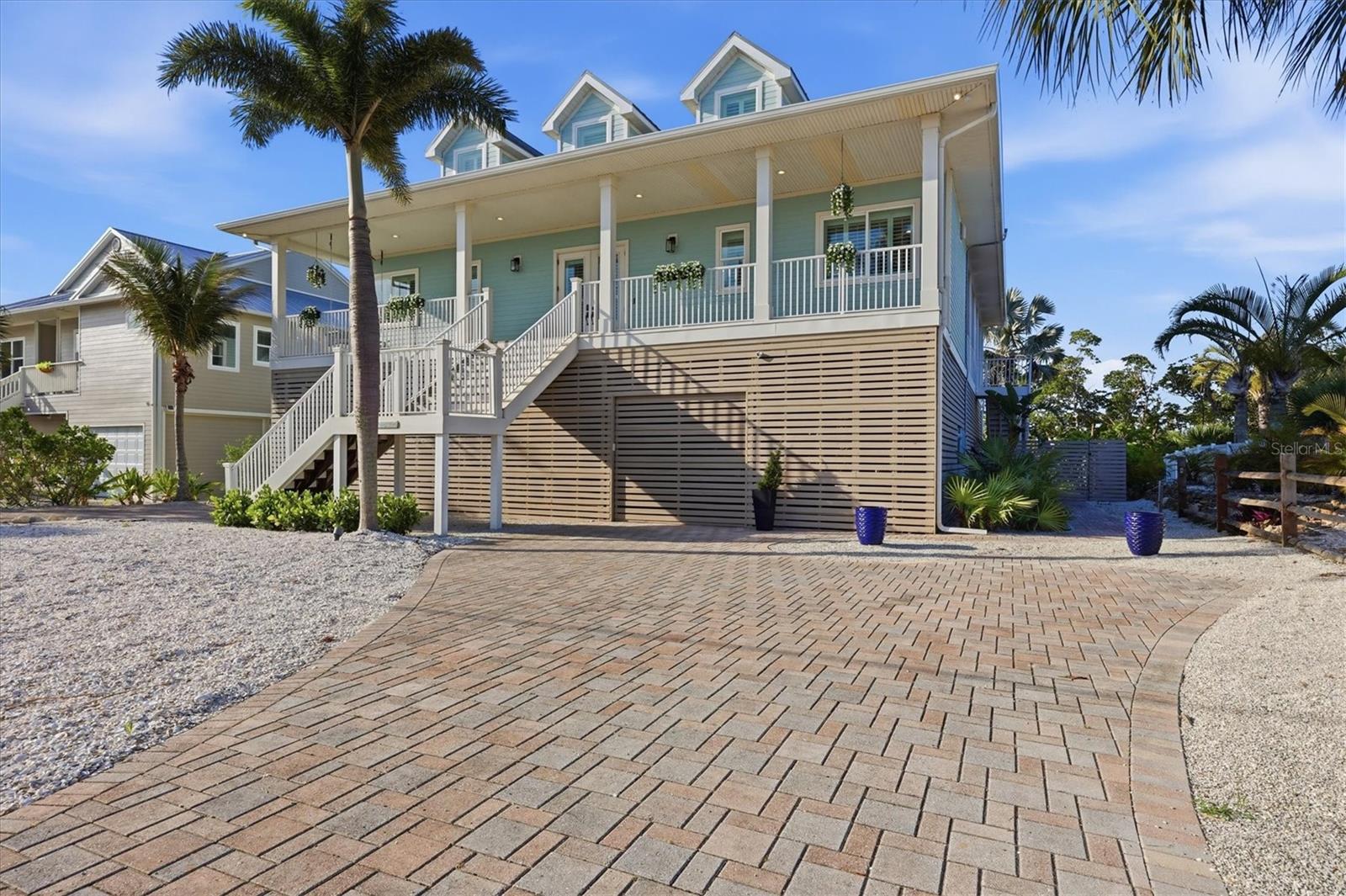 81 N GULF BLVD Property Photo 1