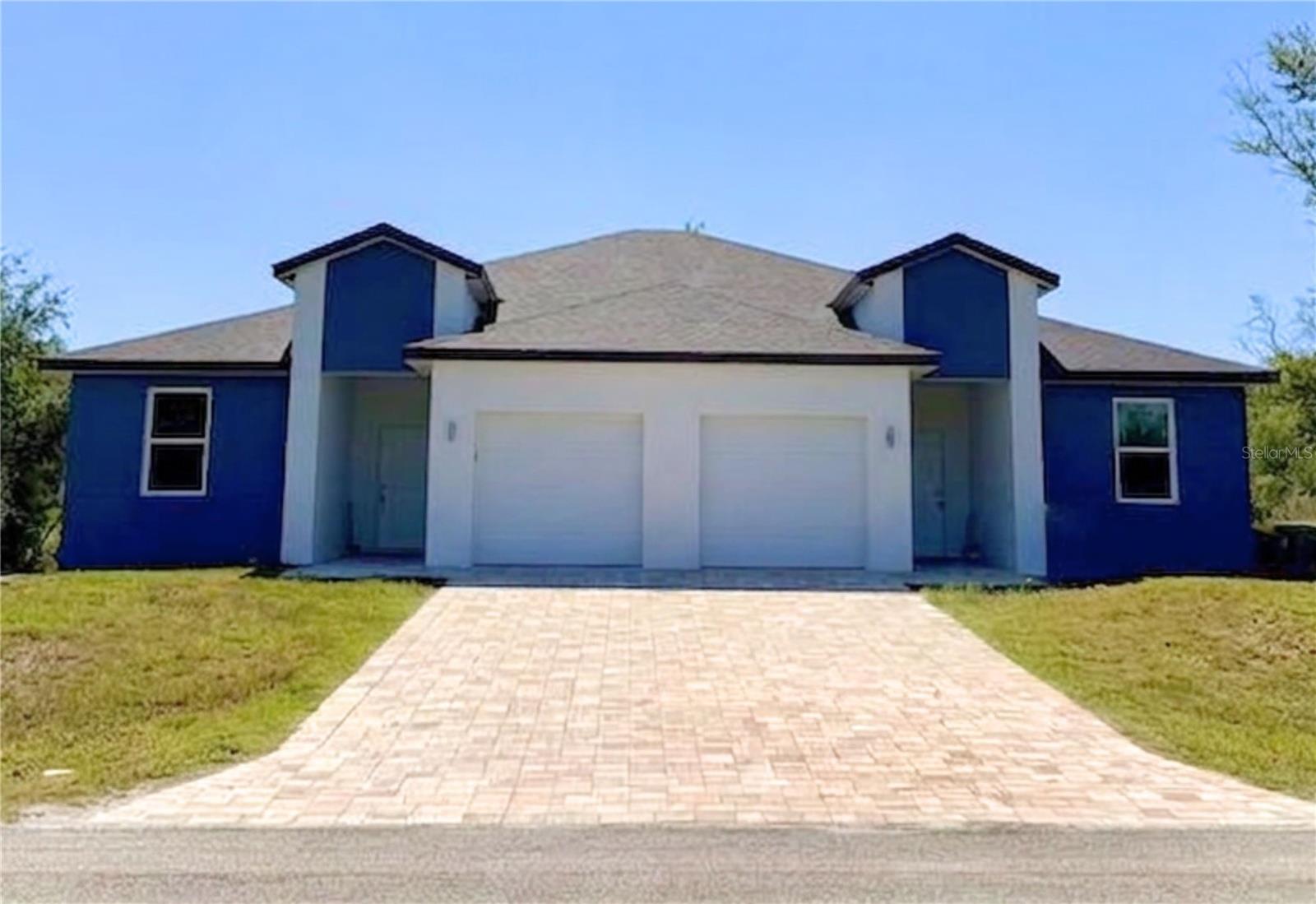 10385 Port Everglades St Property Photo 6