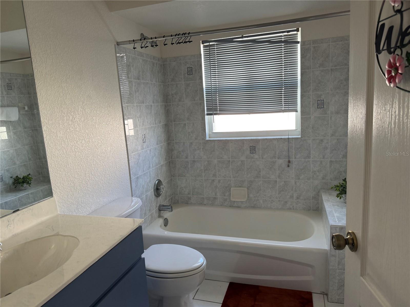 640 Boundary Blvd Property Photo 33