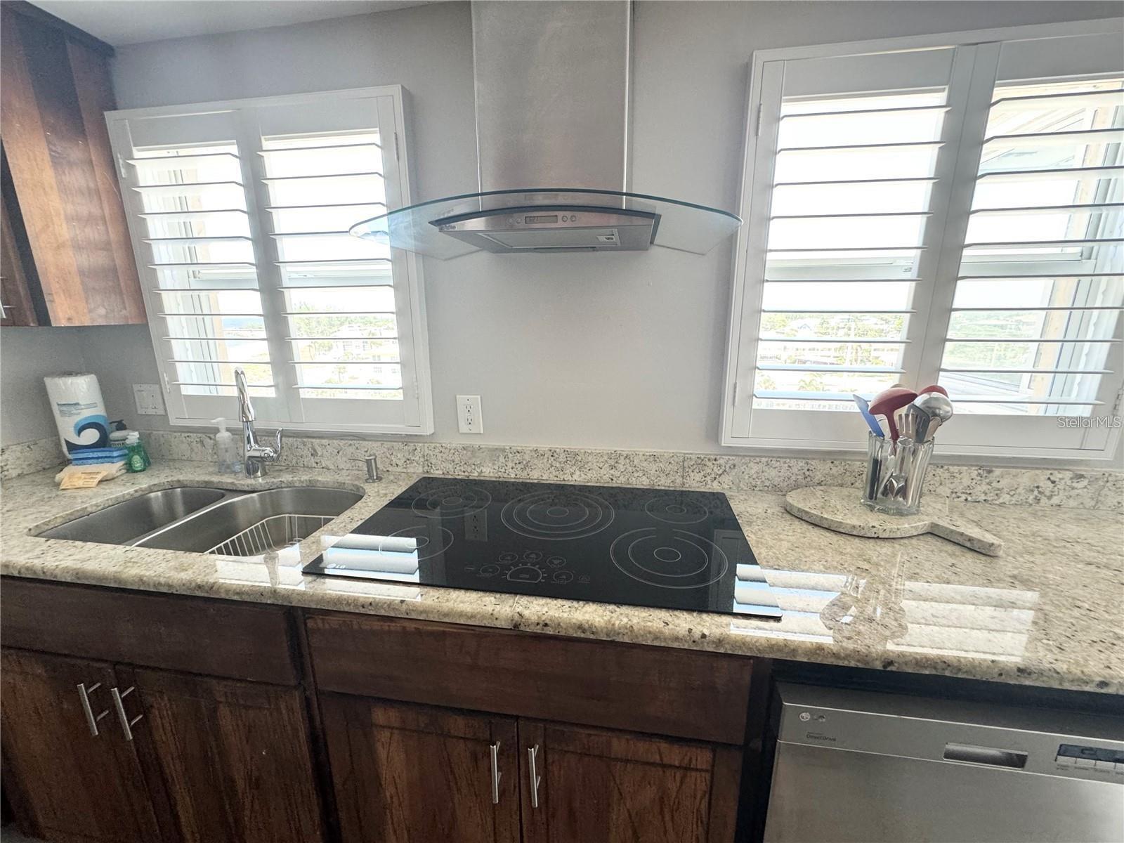 1255 Tarpon Center Dr #612 Property Photo 5