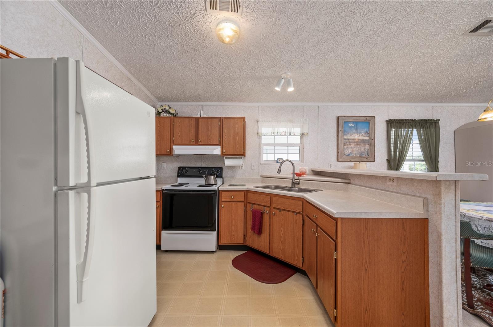 24437 Harborview Rd #99 Property Photo 21