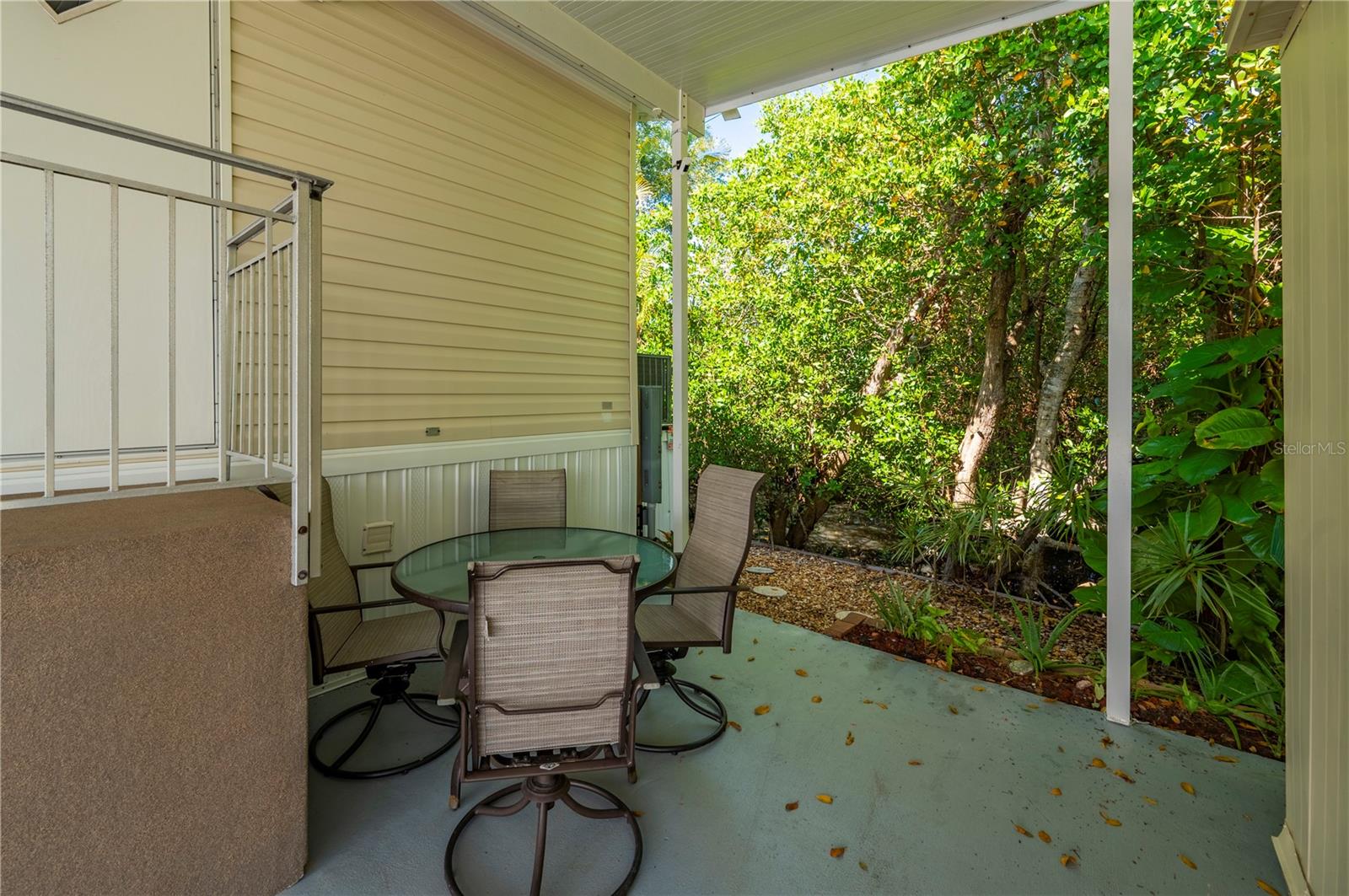 24437 Harborview Rd #99 Property Photo 34