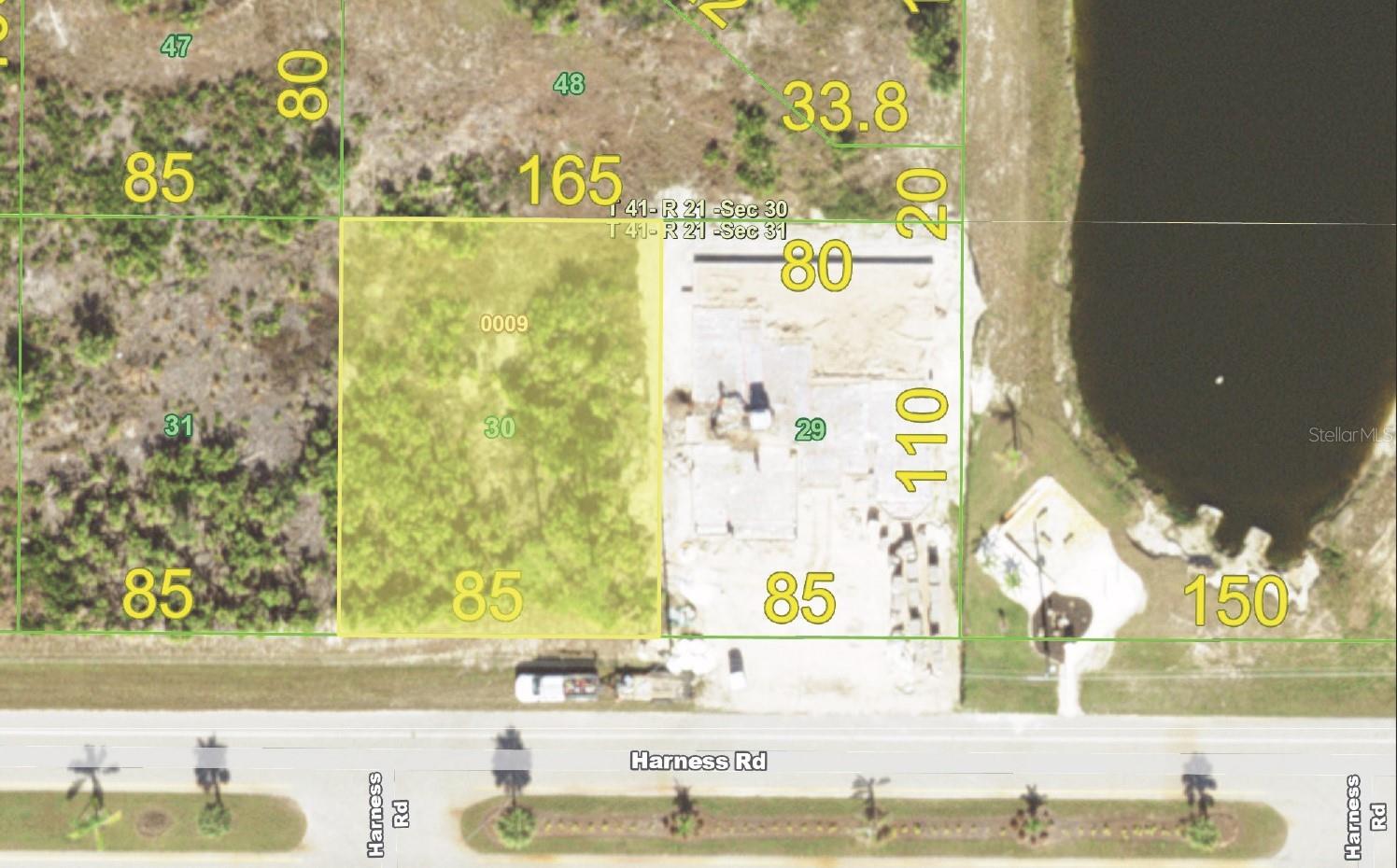 20 HARNESS RD Property Photo 1