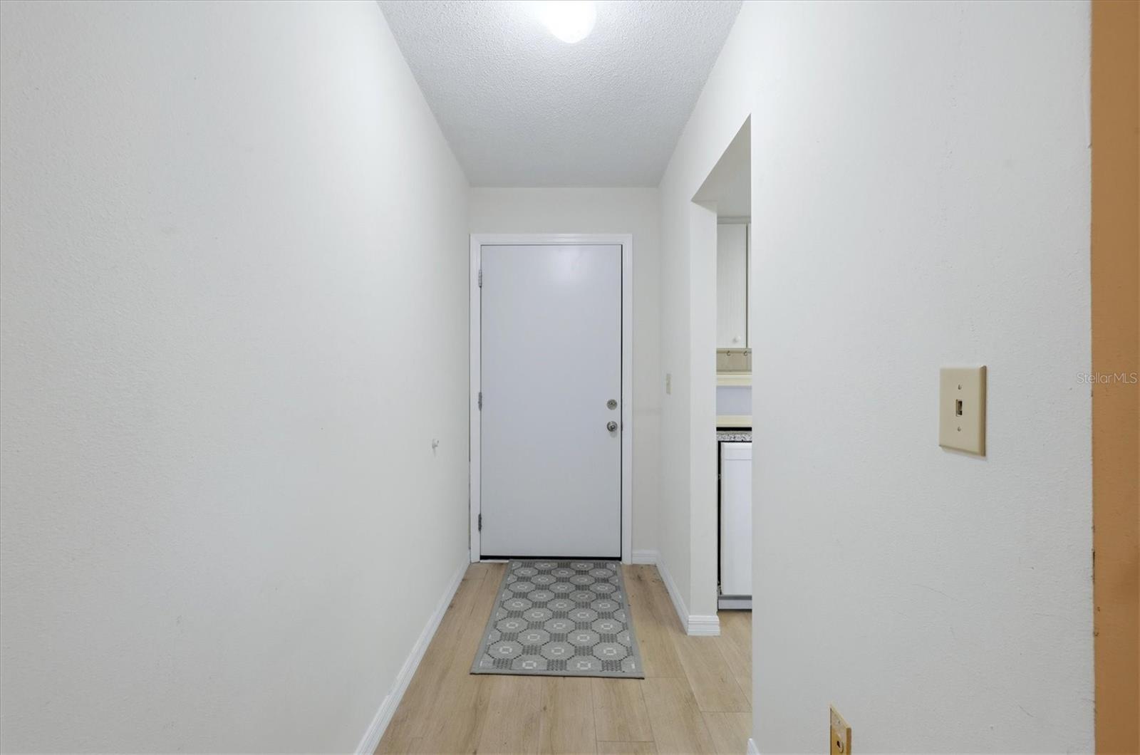 2 Quails Run Blvd #2104 Property Photo 5