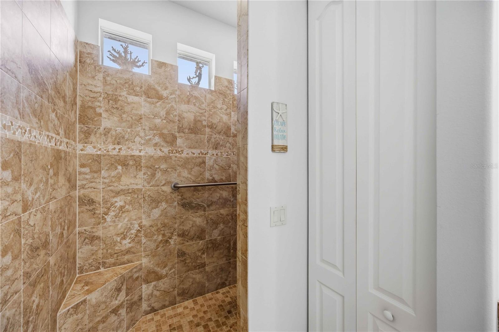 11045 Barnsley Dr Property Photo 46