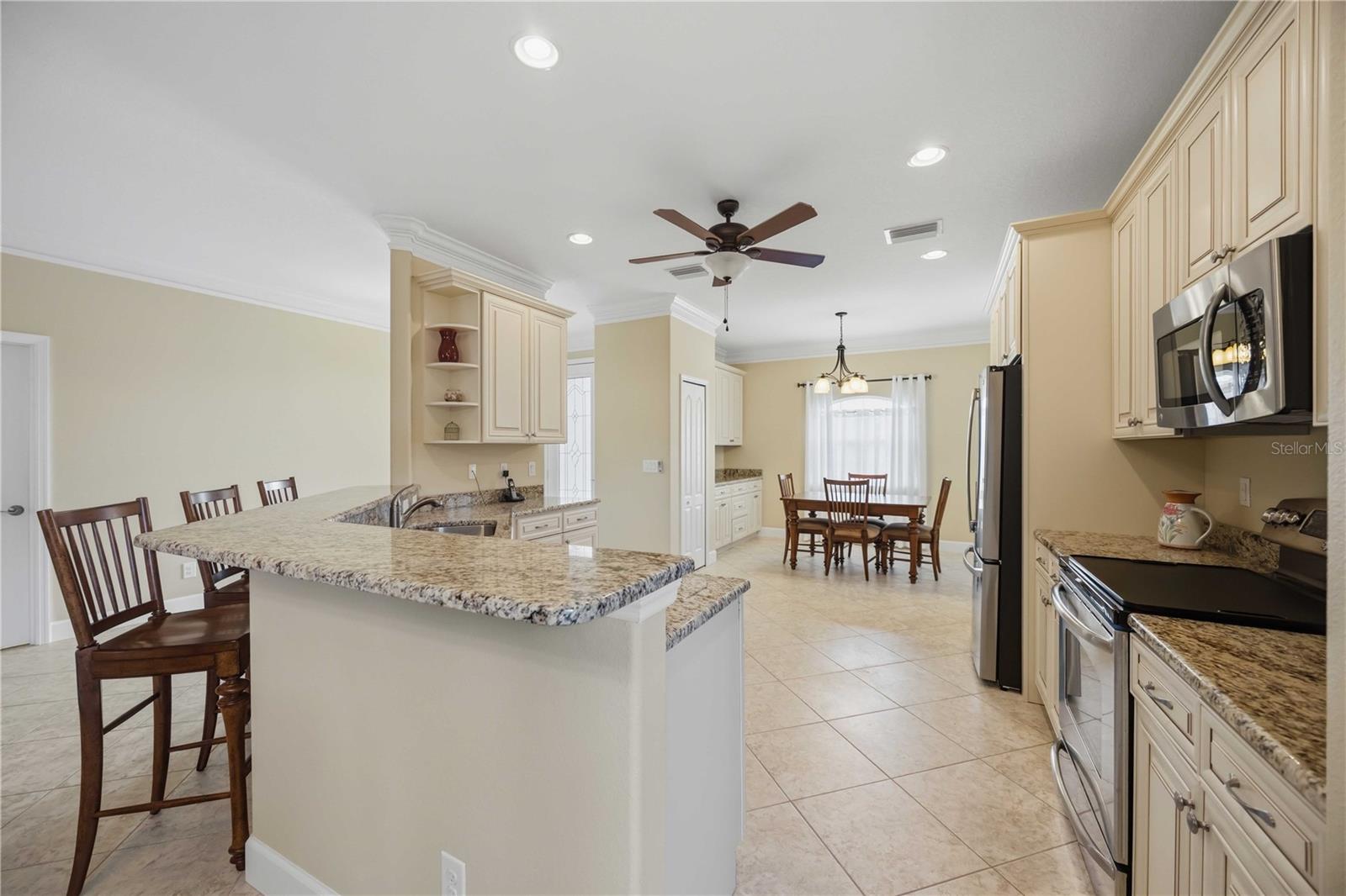 409 Tomoka Dr Property Photo 13