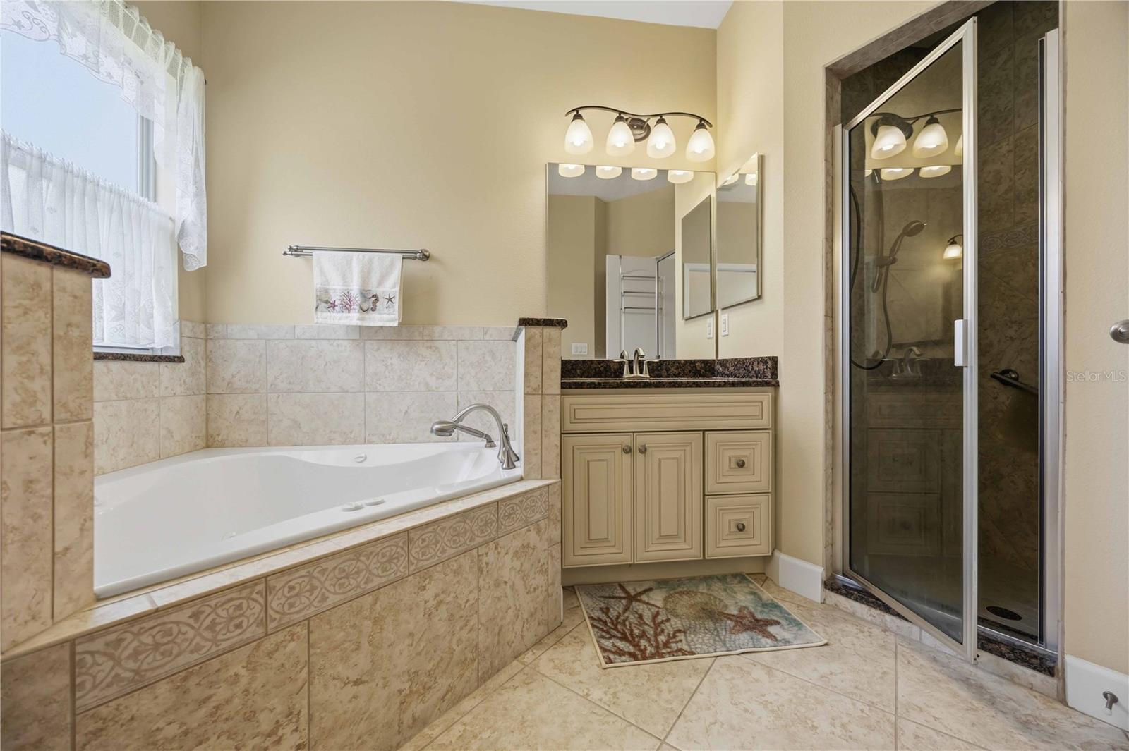 409 Tomoka Dr Property Photo 25