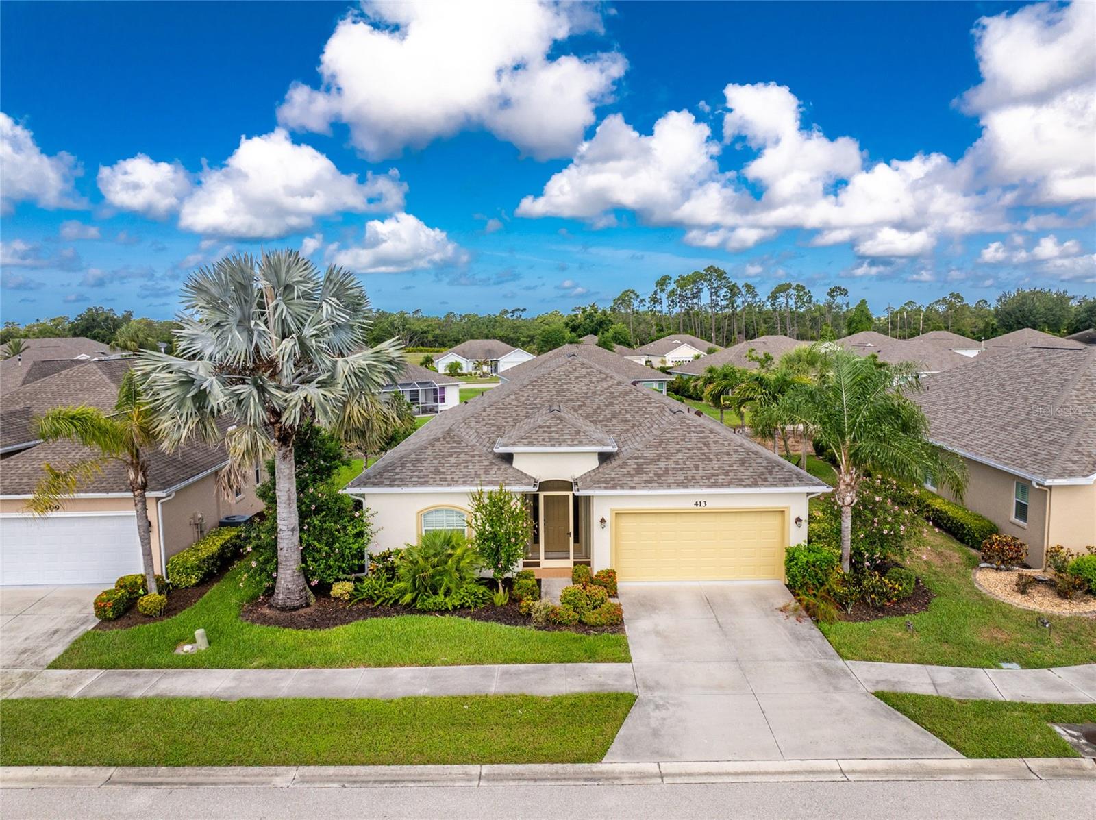 413 Tomoka Dr Property Photo 1