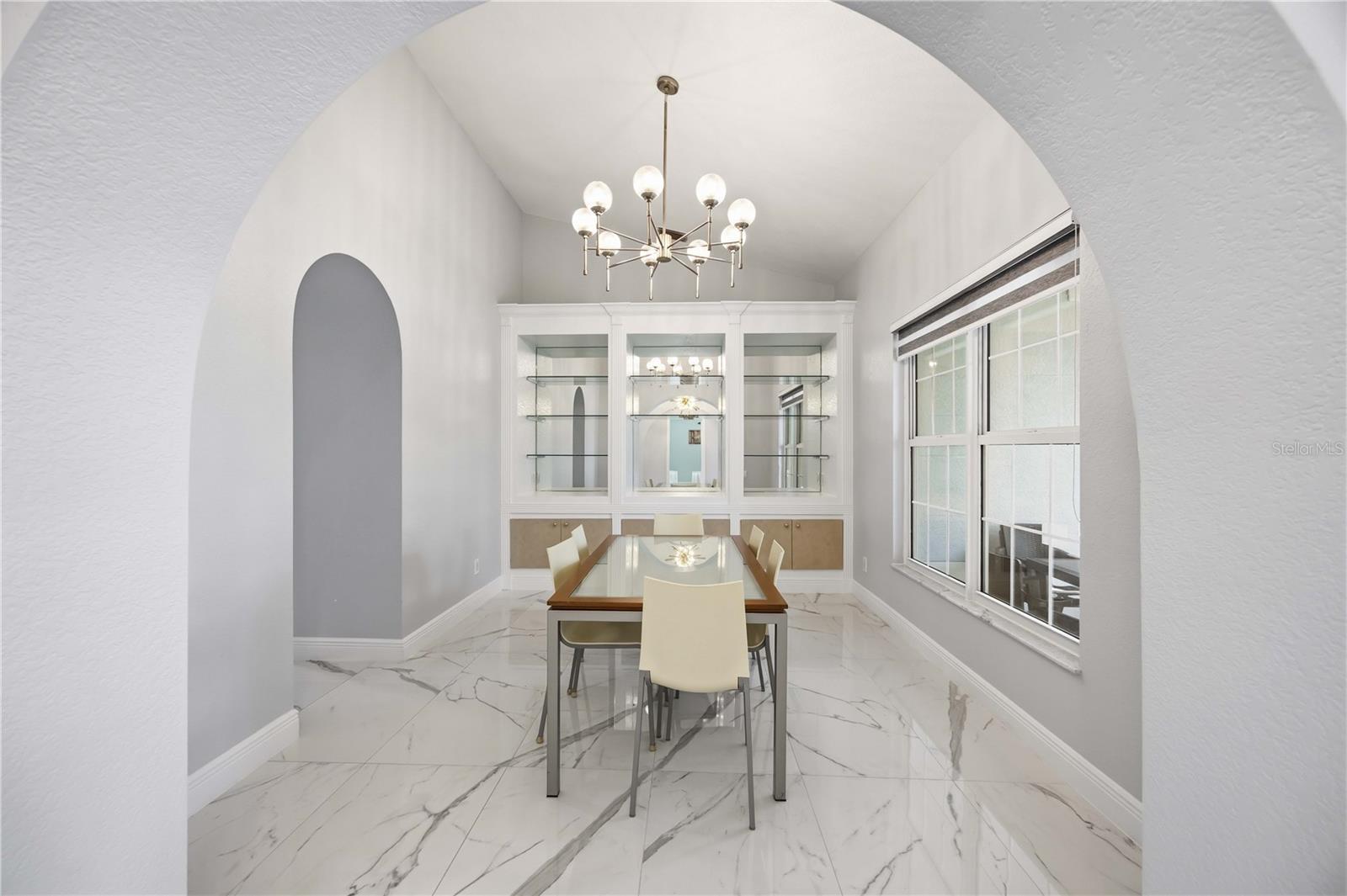 5186 Forbes Ter Property Photo 8