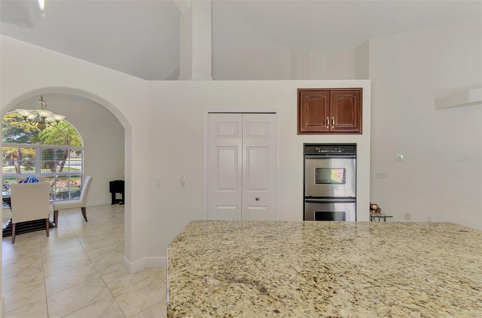 900 Park Place Dr Property Photo 31