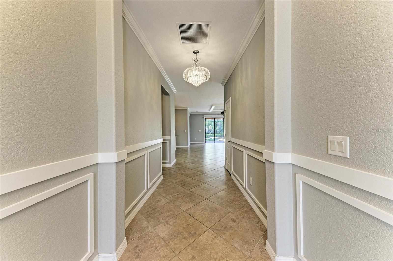 12736 Richezza Dr Property Photo 7