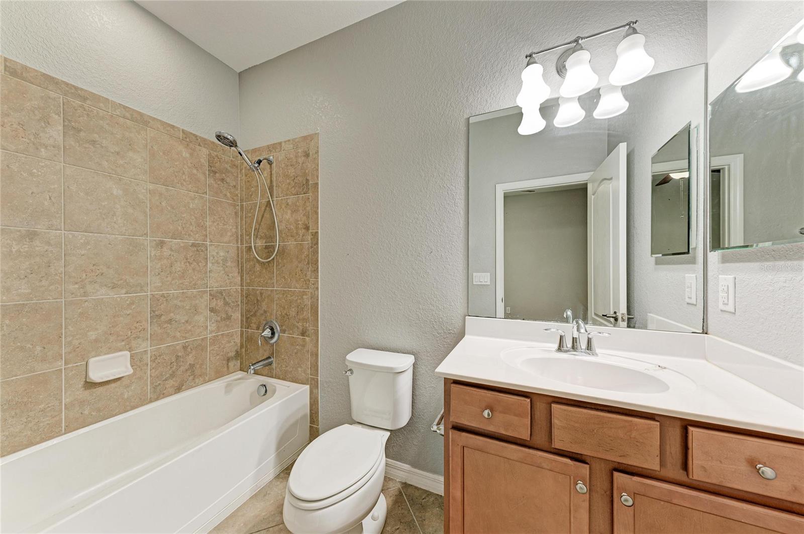 12736 Richezza Dr Property Photo 37