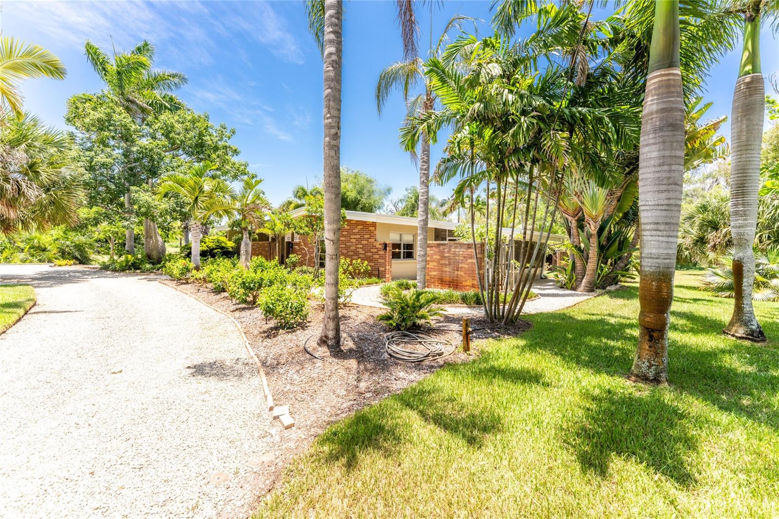 20 Spaniards Rd Property Photo 62