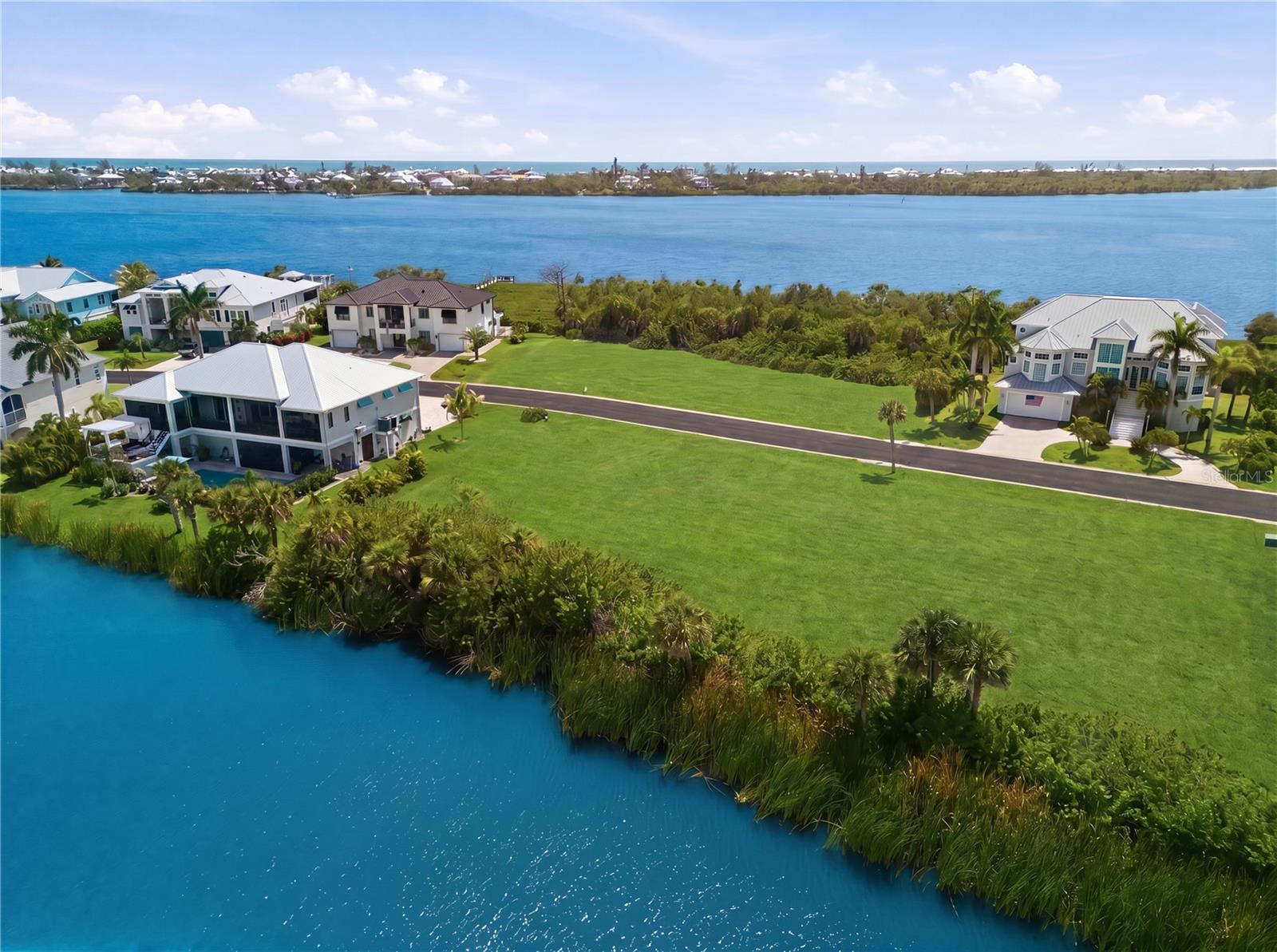 10000 EAGLE PRESERVE DR