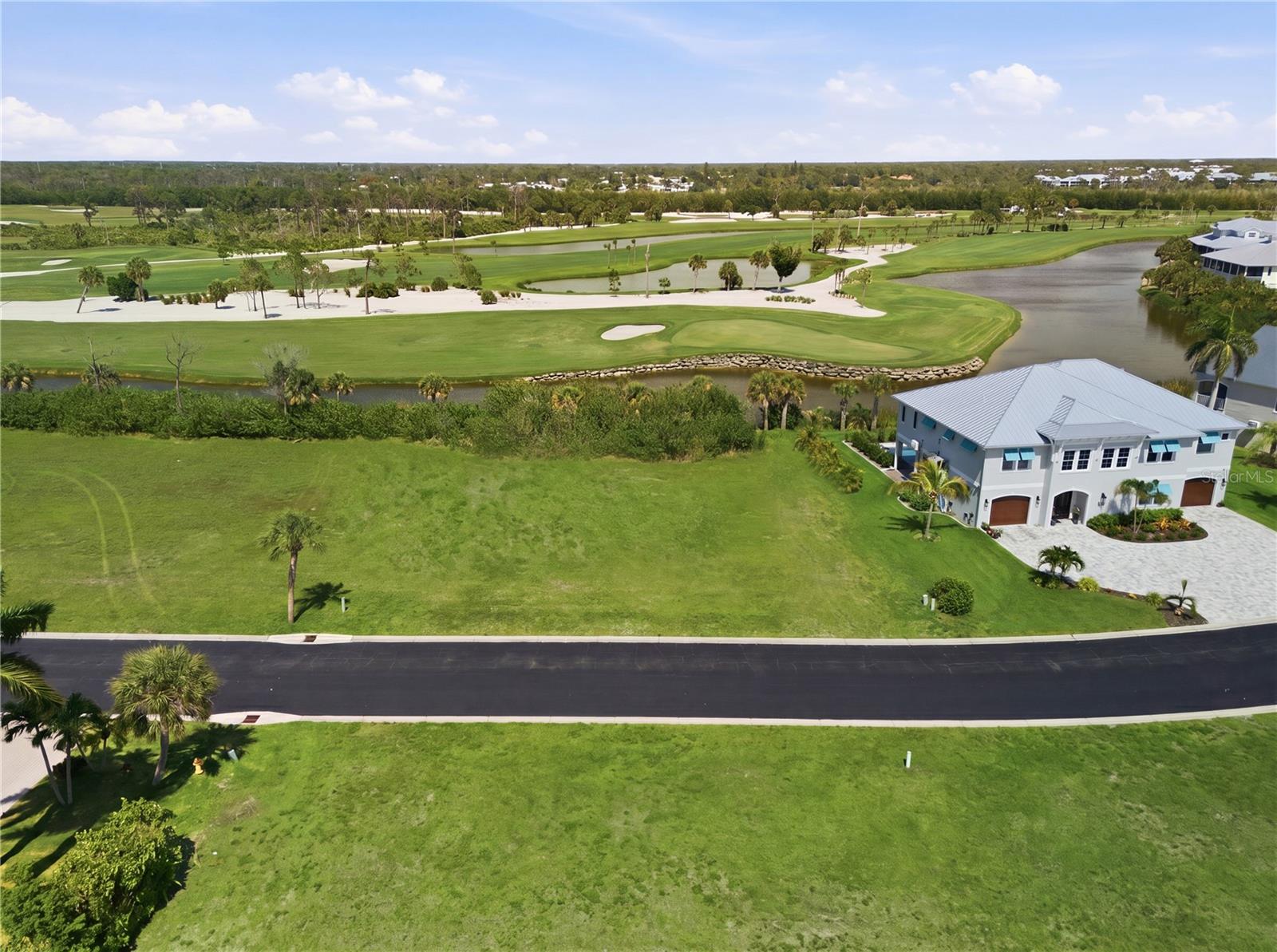 10000 Eagle Preserve Dr Property Photo 4