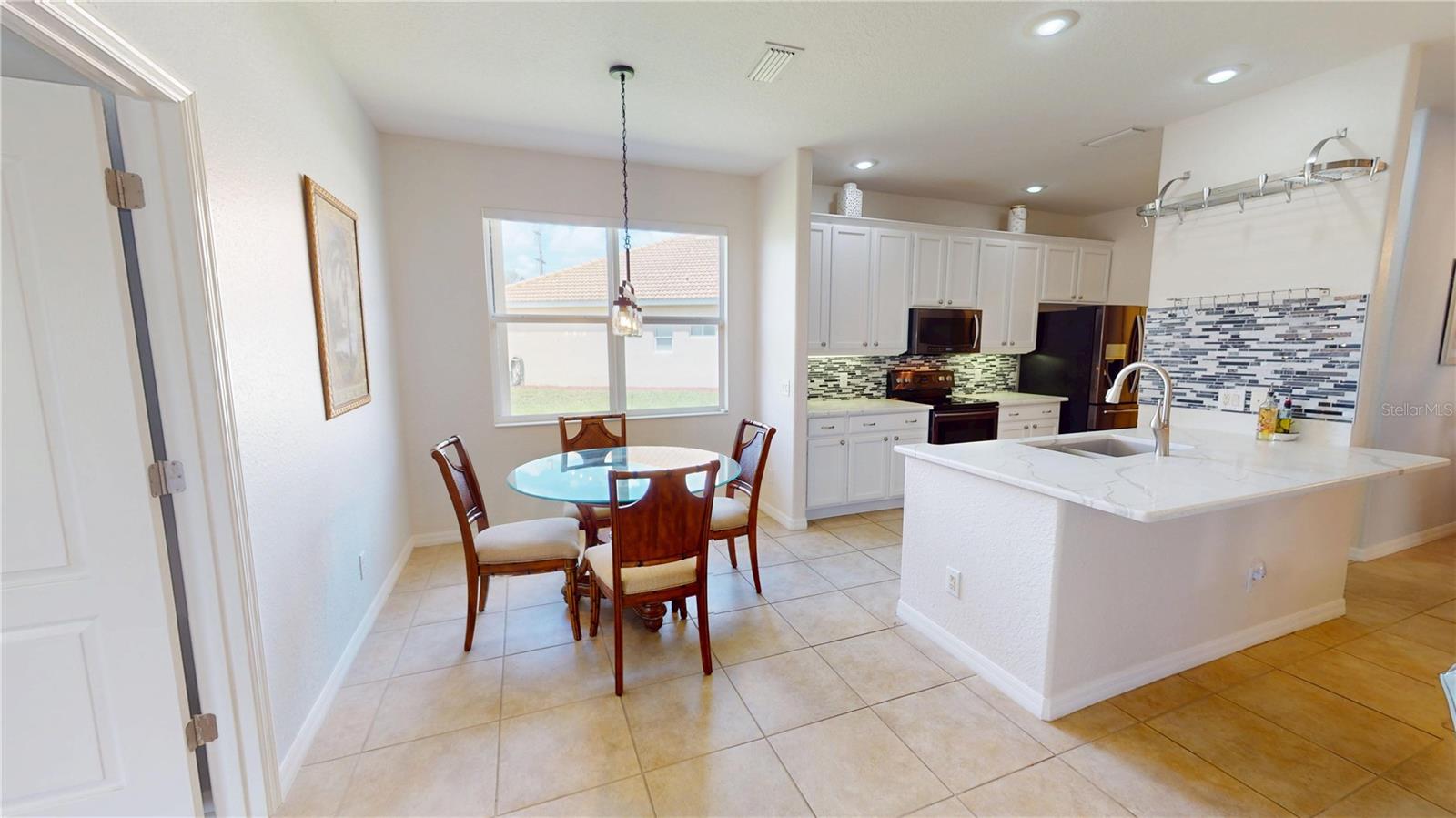 11463 Conch Ct Property Photo 7