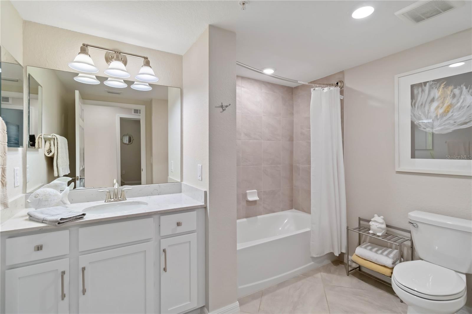 10805 Tarflower Dr #101 Property Photo 30
