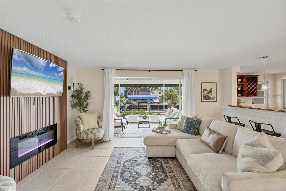 4696 Pompano St Property Photo 19