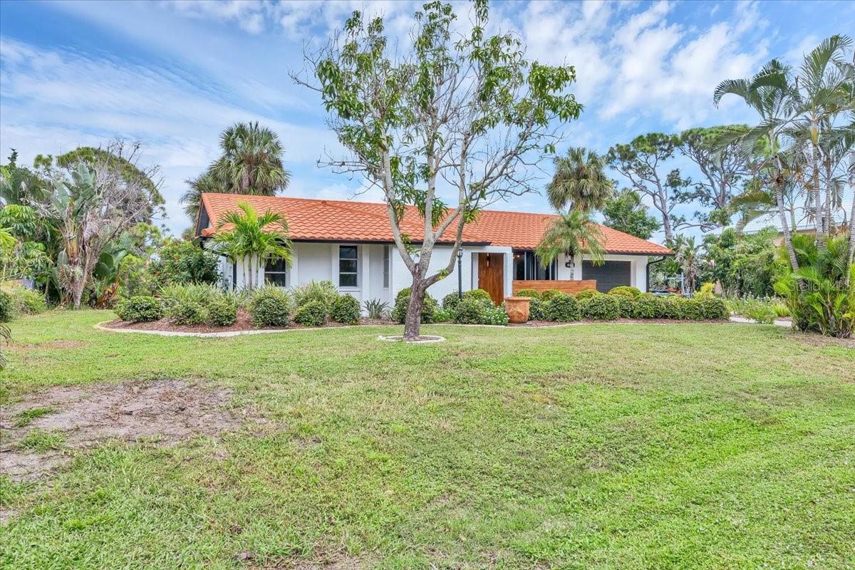 4696 Pompano St Property Photo 31