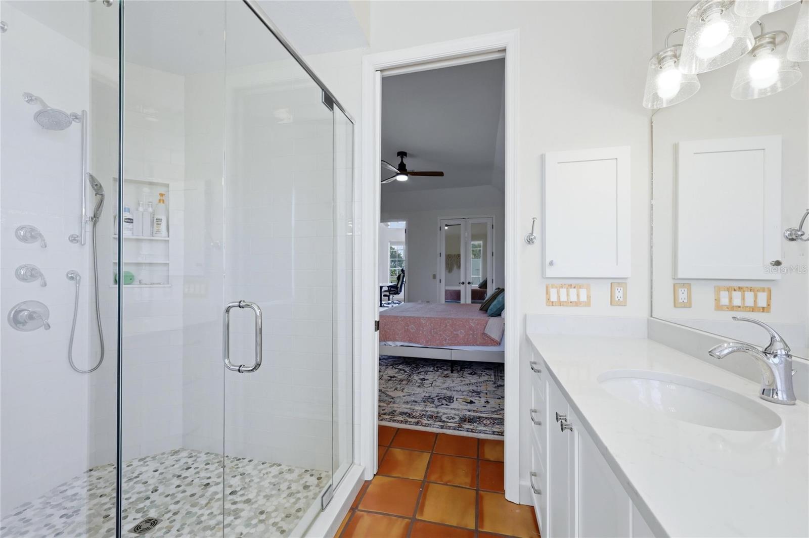 4658 Arlington Dr Property Photo 22