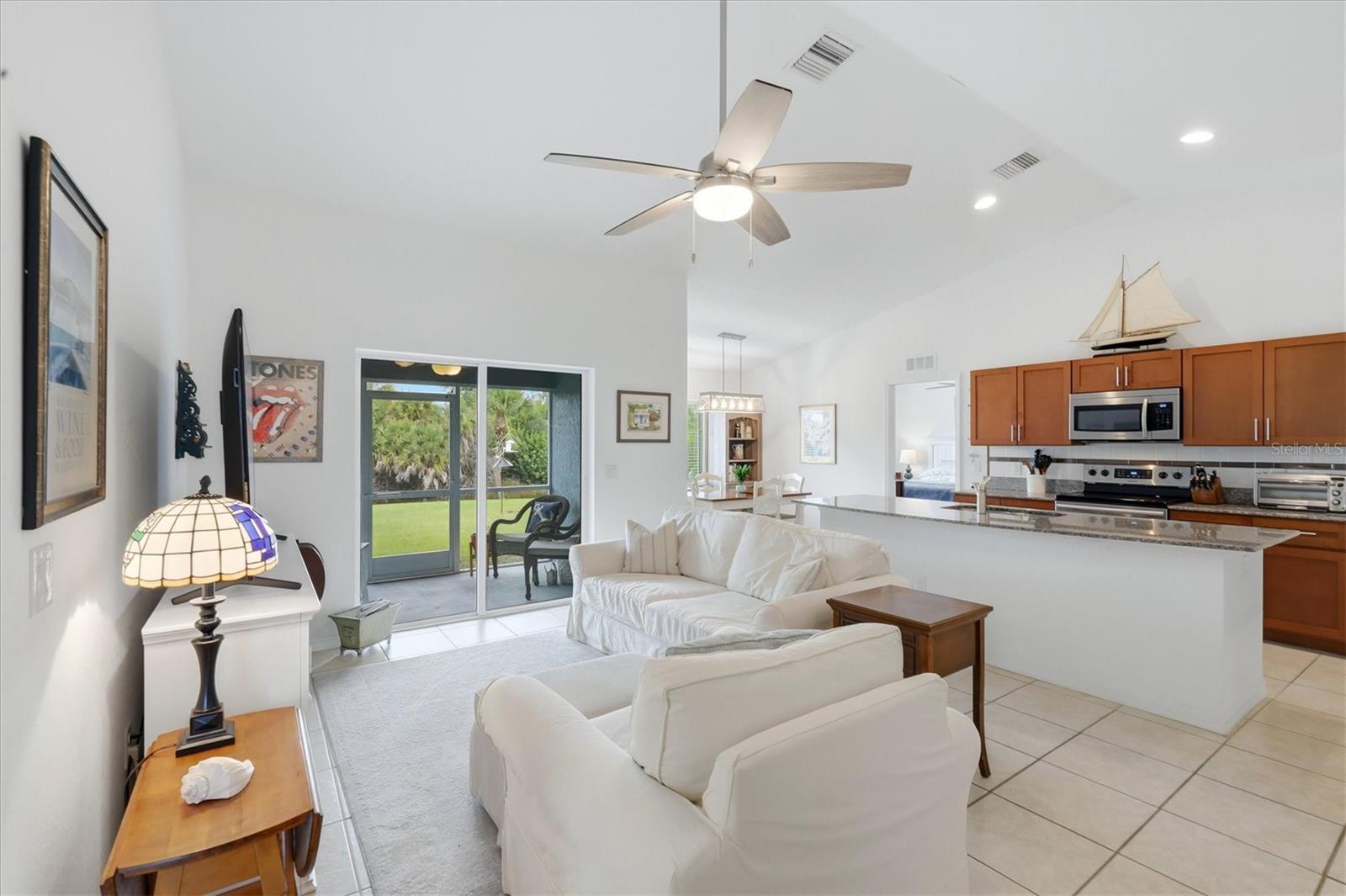 150 Baytree Dr Property Photo 10