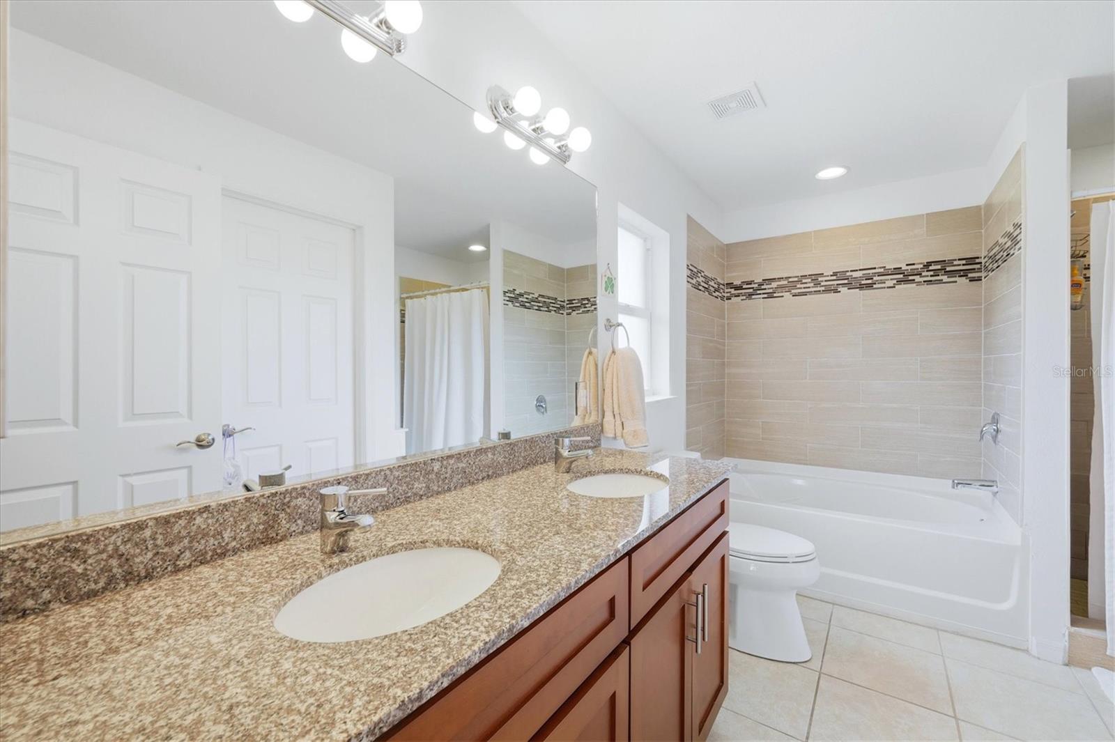 150 Baytree Dr Property Photo 20