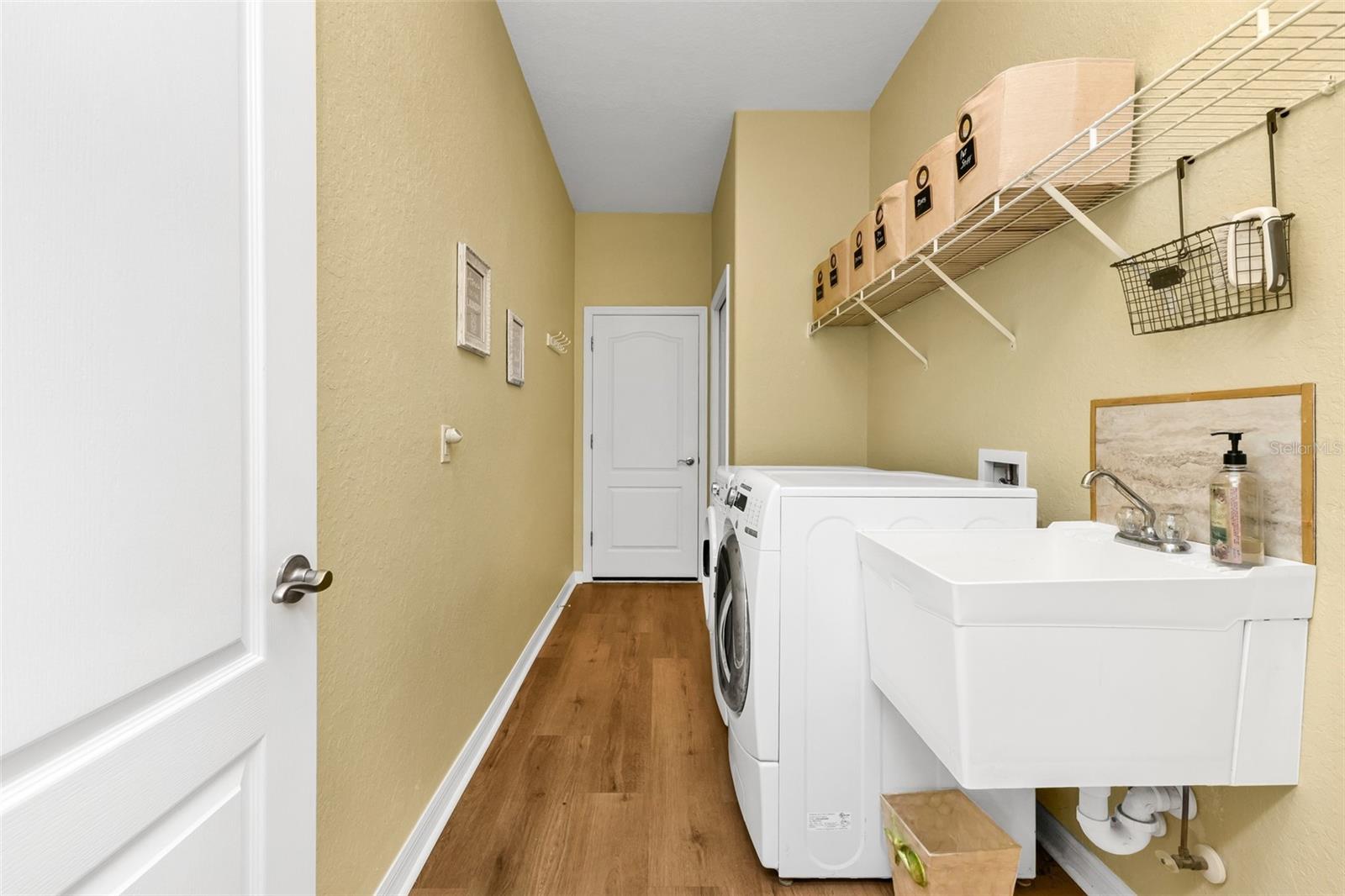 11360 Dancing River Dr Property Photo 37