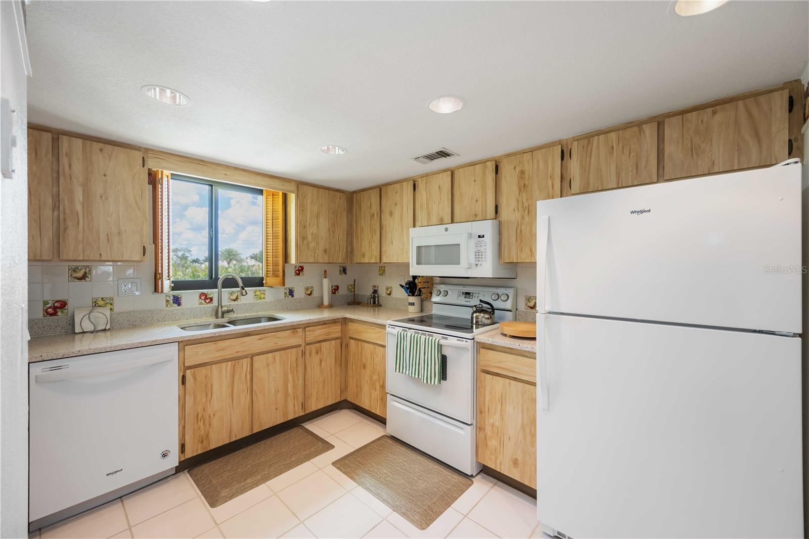 5050 Marianne Key Rd #1b Property Photo 7