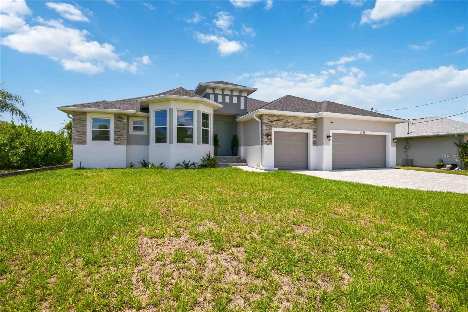 2483 Herron Ter Property Photo 3