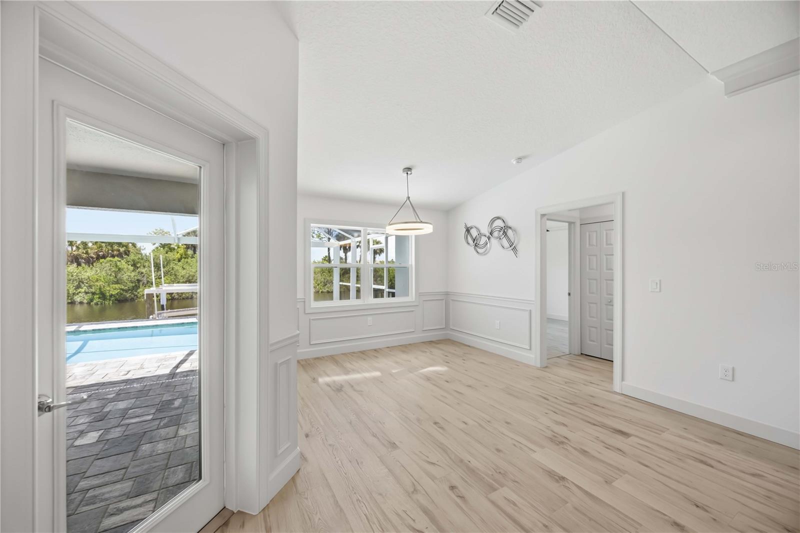 2483 Herron Ter Property Photo 16