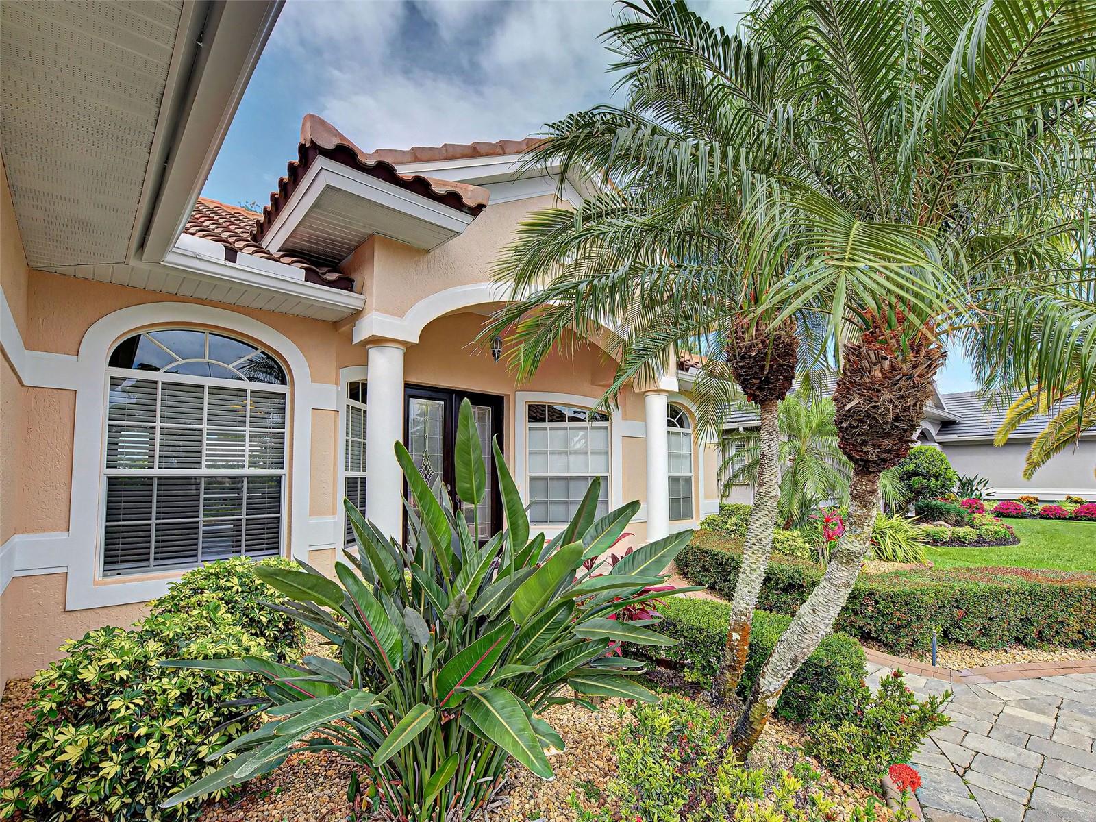 5017 Bella Terra Dr Property Photo 3
